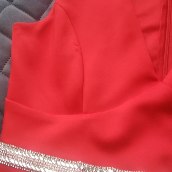 Dress - Picture 5 of 5